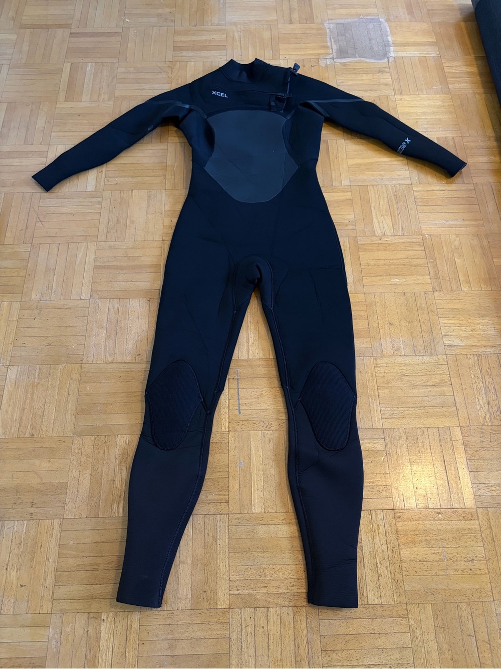 XCEL Women’s 4:3 Front Zip Full Wetsuit Size 6